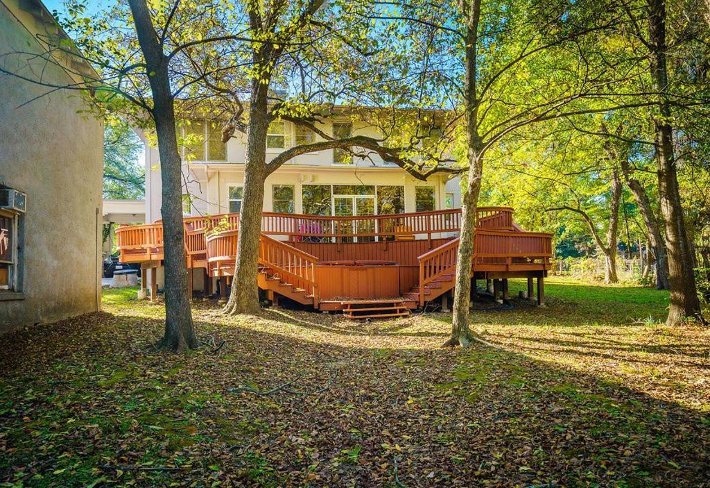 Historic Mitchell House Bed and Breakfast Sulphur Springs Buitenkant foto